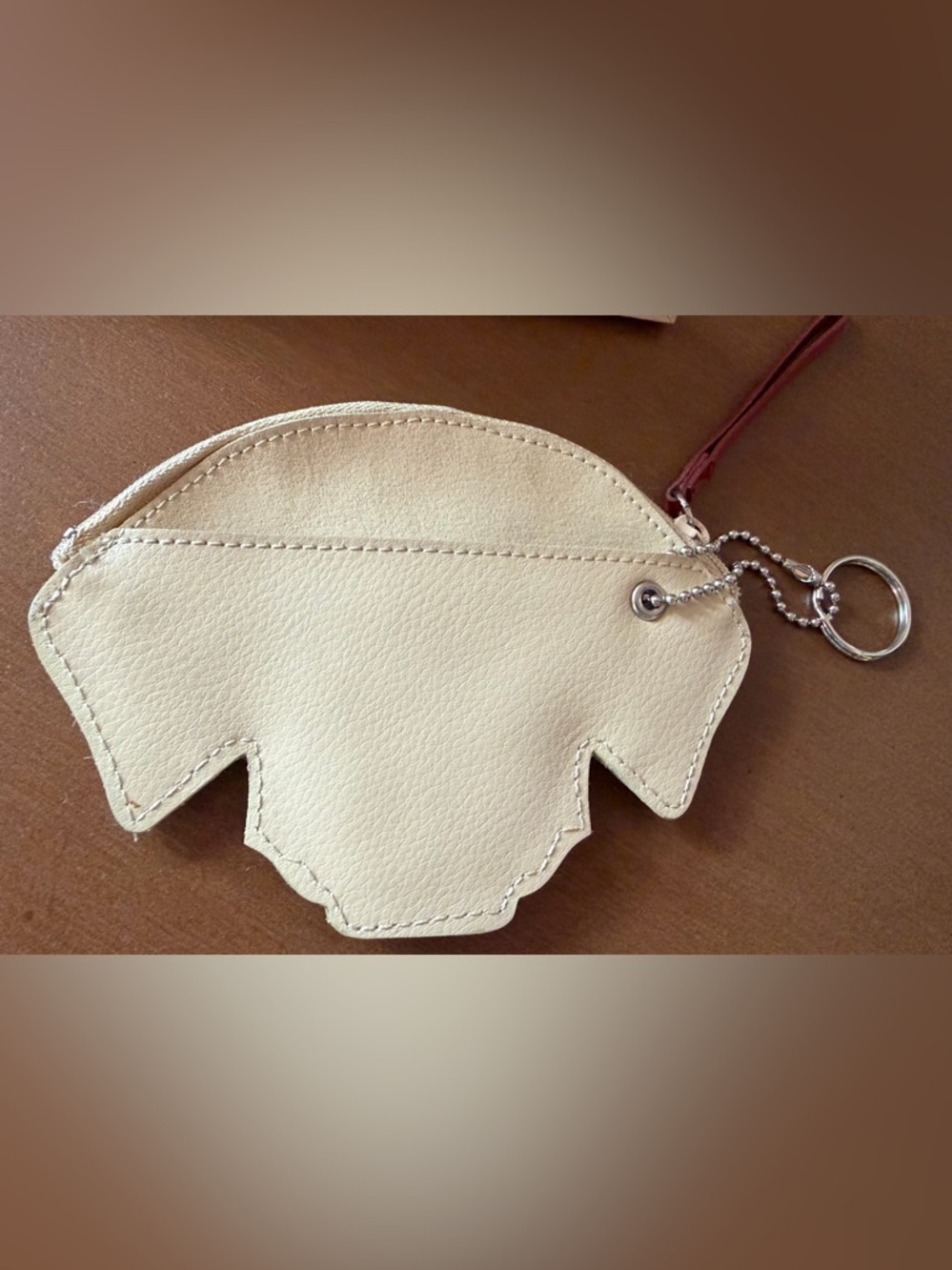 Rolfs Leather Beige Dog Face Coin Pouch Keychain - Picture 3 of 7